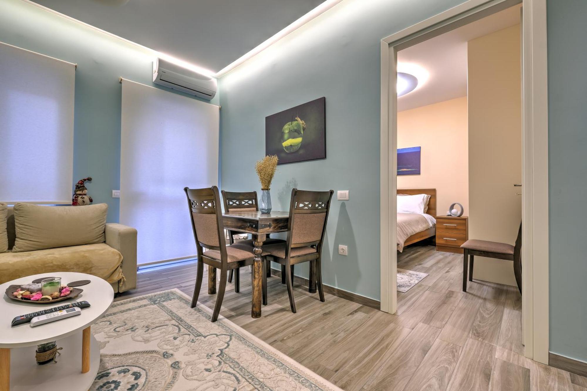 Sophie's Apartment